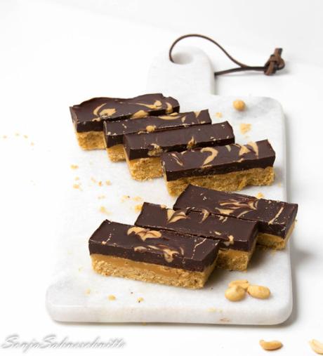 Peanutbutter-chocolate-bars with caramel-11