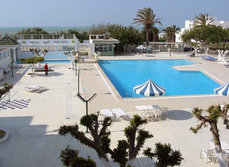 Auch Tiefstpreise können derzeit keine Urlaubermassen an die Küste Tunesiens locken.  So manches All inklusive-Hotel wirkt wie verwaist.