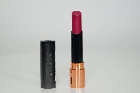 Review / Astor Perfekt Stay Fabulous Lippenstifte + Mega Verlosung
