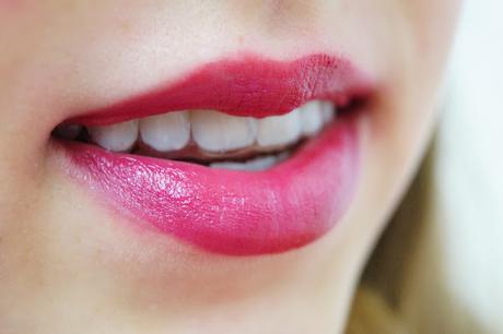 Review / Astor Perfekt Stay Fabulous Lippenstifte + Mega Verlosung