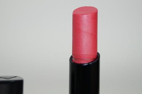 Review / Astor Perfekt Stay Fabulous Lippenstifte + Mega Verlosung