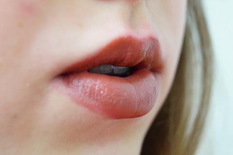 Review / Astor Perfekt Stay Fabulous Lippenstifte + Mega Verlosung