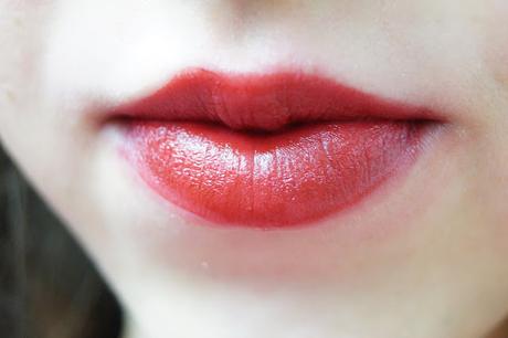 Review / Astor Perfekt Stay Fabulous Lippenstifte + Mega Verlosung