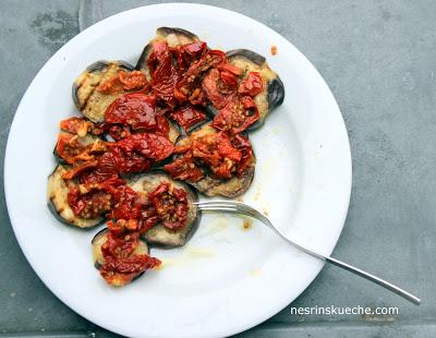 Auberginen-Mezze mit getrocknete Tomaten