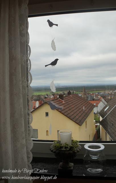 Kommt ein Vogel geflogen..............