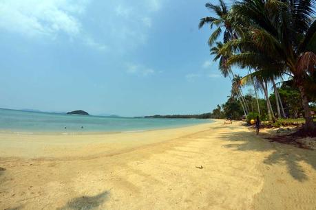 Ao-Soun-Yai-beach-strand-koh-mak-thailand