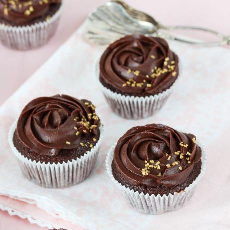 Rosen-Schoko-Cupcakes