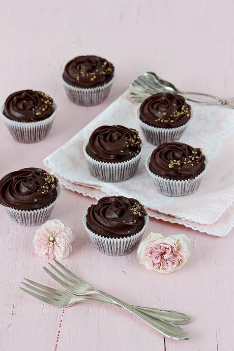 Rosen-Schoko-Cupcakes