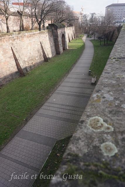 Ein Spaziergang entlang der Stadtmauer - Teil 1