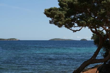 Blog + Fotografie by it's me! - Reisen - La Isla Blanca Ibiza, Santa Eularia - weiter Blick über die Bucht