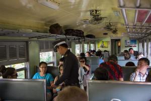 Zug-Anreise-Bangkok-Ayutthaya