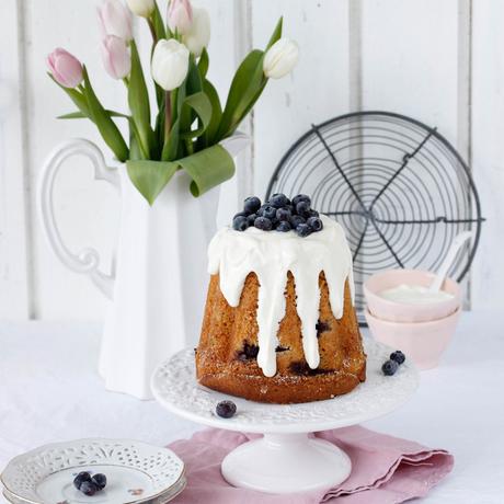 Blaubeer-Gugel mit Eierlikör und eine Geburtstagssause