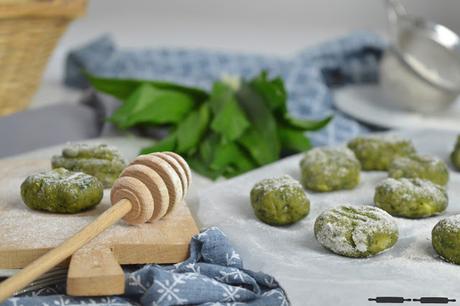 Bärlauch Gnocchi Aglio e Olio / Wild Garlic Gnocchi
