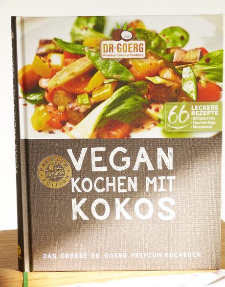 Kochbuchrezension & Gewinnspiel: Vegan kochen mit Kokos von Dr. Goerg