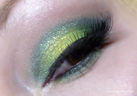Green Smokey Halo Eye - AMU + Blogparade Glitter
