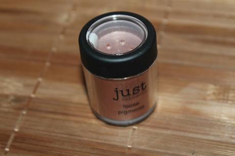 Haul: Schönheiten aus Hamburg und Cuxhaven von Catrice + Essence (und der schwärzeste Lidschatten der Welt) Haul: Schönheiten aus Hamburg und Cuxhaven von Catrice + Essence (und der schwärzeste Lidschatten der Welt)