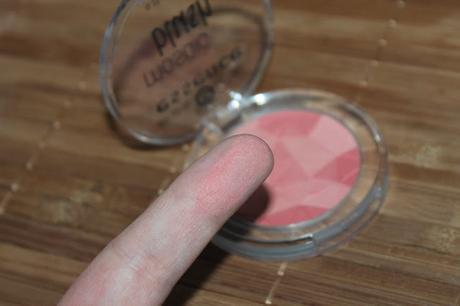 Haul: Schönheiten aus Hamburg und Cuxhaven von Catrice + Essence (und der schwärzeste Lidschatten der Welt) Haul: Schönheiten aus Hamburg und Cuxhaven von Catrice + Essence (und der schwärzeste Lidschatten der Welt)