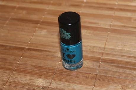 Haul: Schönheiten aus Hamburg und Cuxhaven von Catrice + Essence (und der schwärzeste Lidschatten der Welt) Haul: Schönheiten aus Hamburg und Cuxhaven von Catrice + Essence (und der schwärzeste Lidschatten der Welt)