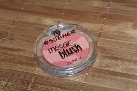 Haul: Schönheiten aus Hamburg und Cuxhaven von Catrice + Essence (und der schwärzeste Lidschatten der Welt) Haul: Schönheiten aus Hamburg und Cuxhaven von Catrice + Essence (und der schwärzeste Lidschatten der Welt)