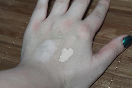 Haul: Schönheiten aus Hamburg und Cuxhaven von Catrice + Essence (und der schwärzeste Lidschatten der Welt) Haul: Schönheiten aus Hamburg und Cuxhaven von Catrice + Essence (und der schwärzeste Lidschatten der Welt)