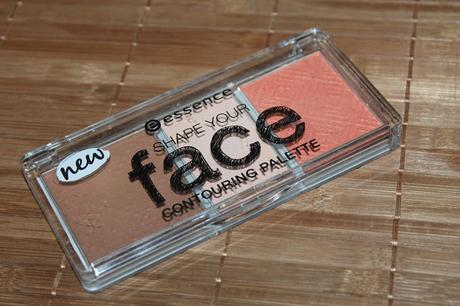 Haul: Schönheiten aus Hamburg und Cuxhaven von Catrice + Essence (und der schwärzeste Lidschatten der Welt) Haul: Schönheiten aus Hamburg und Cuxhaven von Catrice + Essence (und der schwärzeste Lidschatten der Welt)