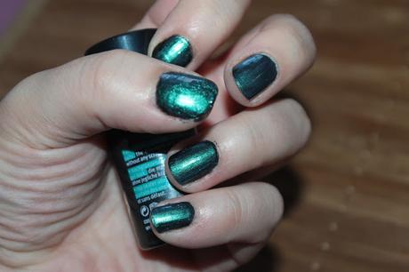 Haul: Schönheiten aus Hamburg und Cuxhaven von Catrice + Essence (und der schwärzeste Lidschatten der Welt) Haul: Schönheiten aus Hamburg und Cuxhaven von Catrice + Essence (und der schwärzeste Lidschatten der Welt)