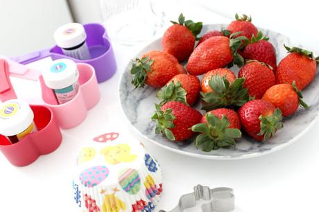 {Osterrezept} Easter Egg Chocolate covered Strawberries - 5 Min Rezept