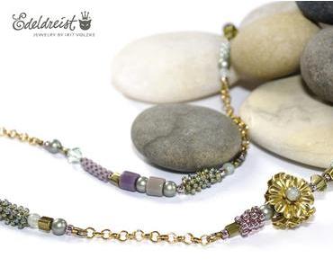 Golden Flower Necklace