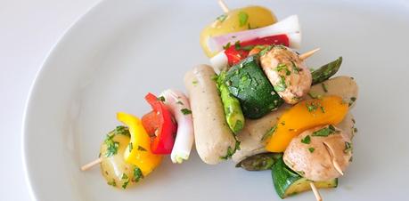 Marinierte Gemüse-Grillwurst-Spieße vegan