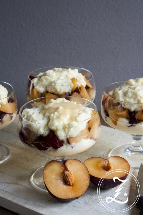 Ein fluffig, cremiger Traum - leichte Vanille-Joghurt-Crème mit frischem Obst | Zuckergewitter.de
