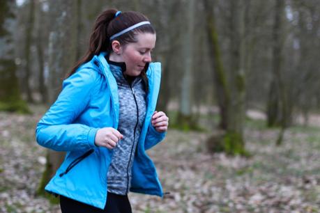 Fit für die Strand Saison mit Joggen