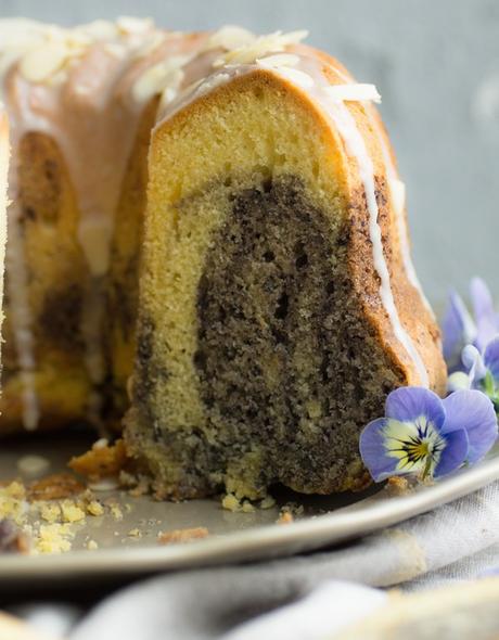 Blaubeer-Marmorkuchen