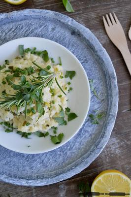 Risotto mit frischen Kräutern aus dem Garten / Risotto with fresh Herbs