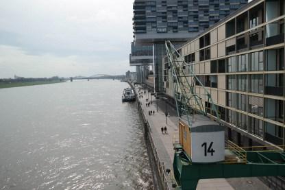 Über 7 Brücken — Rheinauhafen
