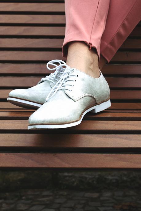 kleidermaedchen-modeblog-fashion-blog-about-you-outfit-fruehlingsoutfit-minumum-selected-femme-oasis-bugatti-gucci-influencer-creator-cardigan-rose-quartz-2