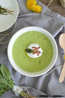 Löwenzahnsuppe mit Löwenzahnchips / Dandelion Soup Recipe