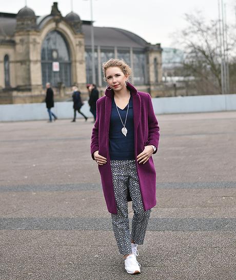 Outfit: Patterned Spring Pants, Reebok Classics & Purple Coat