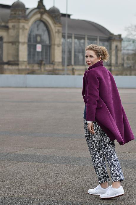 Outfit: Patterned Spring Pants, Reebok Classics & Purple Coat
