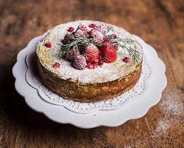 Matcha Cheesecake mit Beeren