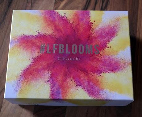 Lookfantastic Box April 2016 - #Lfblooms