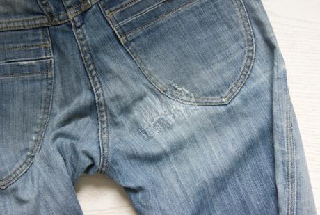 yellowgirl_DIY_Patch_Jeans_2