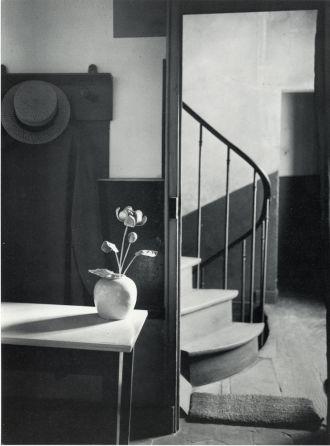 André Kertész, Chez Mondrian, Paris 1926, Fotografie, Silbergelatineabzug, Modern Print, © The Estate of André Kertész, New York