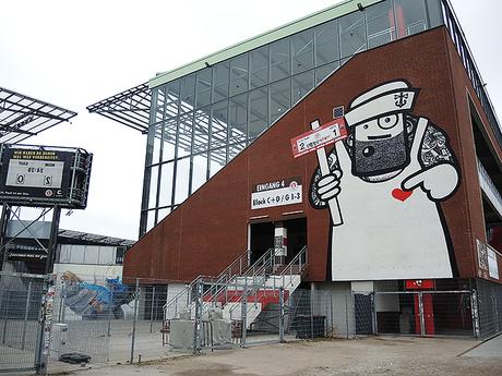 Travel: Hamburg Millerntor Stadium and Radisson Blu Rooftop