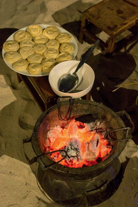 african-dinner-stone-beach