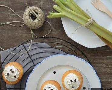 Buttermilch Rhabarber Cupcakes / Buttermilk Rhubarb Cupcakes