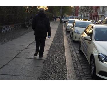 Kurznachrichten: Taxi kann mit „WhatsApp Taxi“ bestellt werden