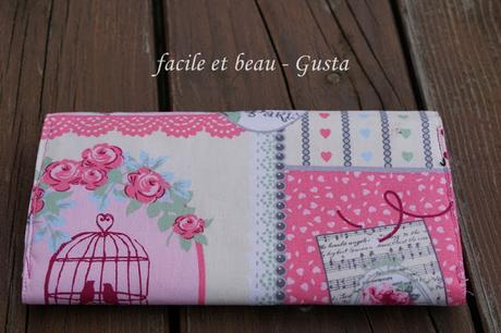 Geldbeutel und Brillenetui 