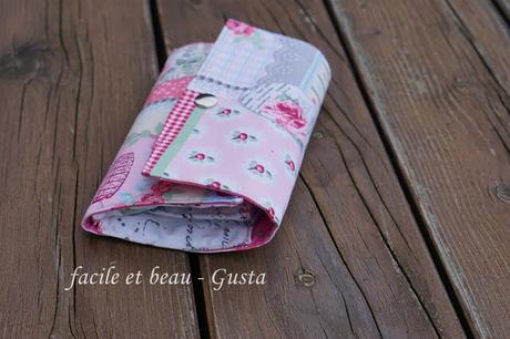 Geldbeutel und Brillenetui 