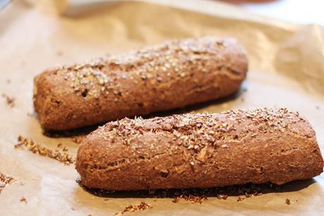 Glutenfreies Brot Rezept mit Walnüssen, Leinsamen und Traubenkernmehl – Blogparade: Let´s cook