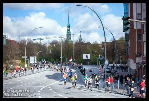 EISWUERFELIMSCHUH - Hamburg Marathon Laufen Haspa Mizuno (15)